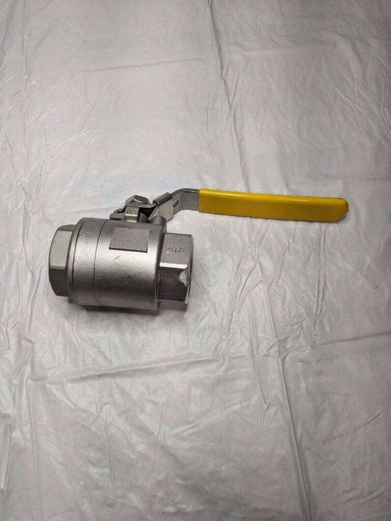 LEGEND VALVE Standard Manual Ball Valve: 1-1/2″ Pipe, Full Port 113-147
