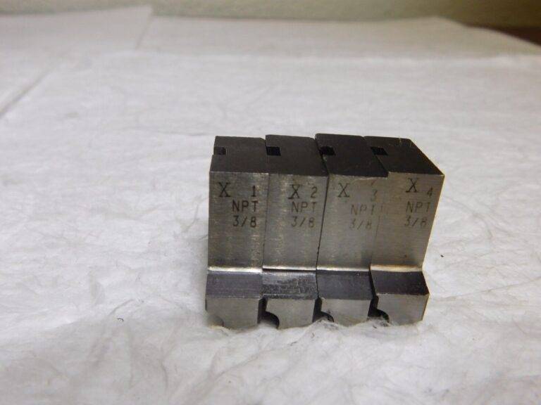 Vargus HSS Pipe Chaser 3/8-18 NPT RH 10º Hook Angle Set of 4 2GG3N02418013-P