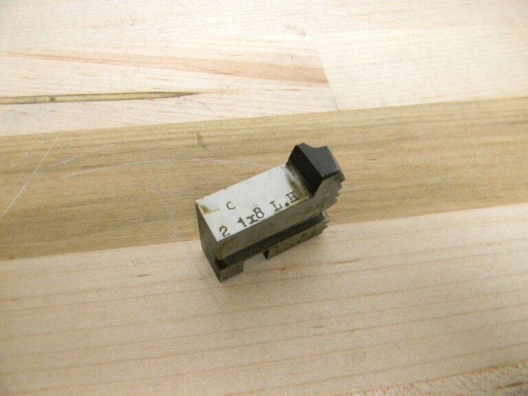 Vargus Die Head Chasers 1-8 UNC Thread HSS Left Hand Geometric 1D Comp 177-00260