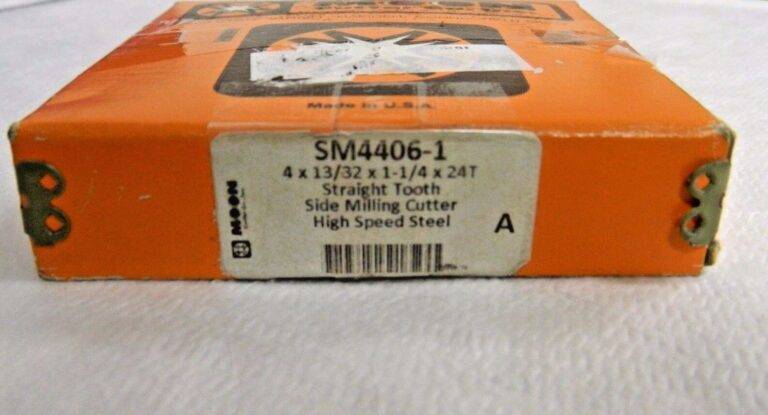 Moon Cutter HSS Side Milling Cutter 4" x 13/32" x 1-1/4" 24 Teeth SM4406
