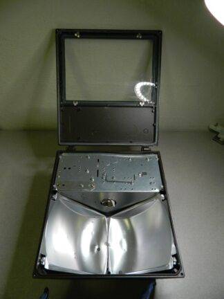 Hubbell Hazardous Location Light Fixture 120 to 277 Volt 400 Watt KFS400-76