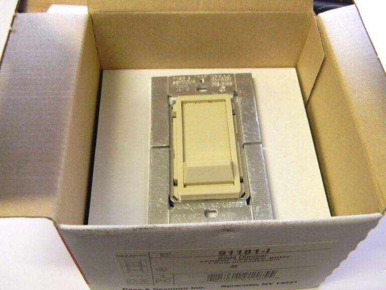Pass & Seymour Wall Dimmer Ivory Slide On-Off 1000W 120VAC #91181-I