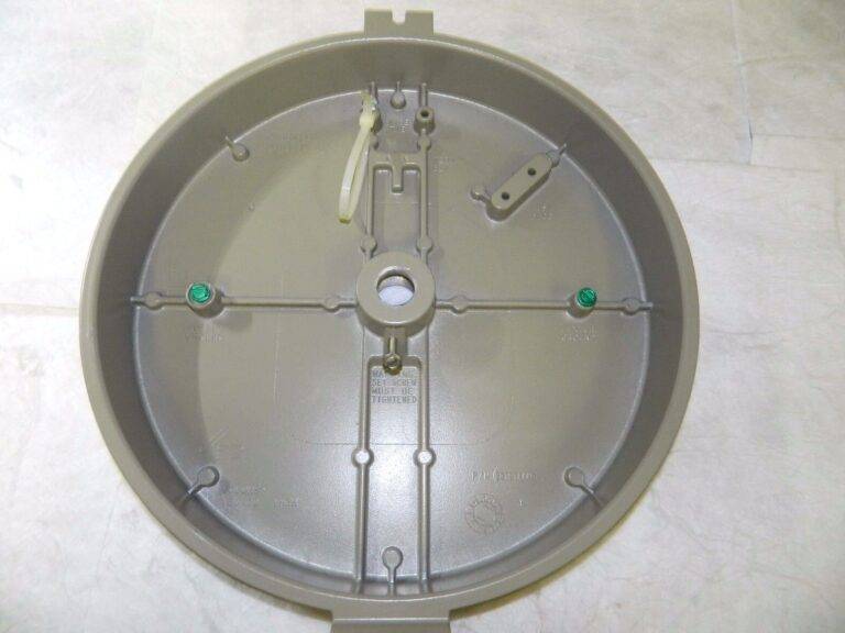 Hubbell Killark Light Fixture Pendant Type Mount 3/4" W VMA-2
