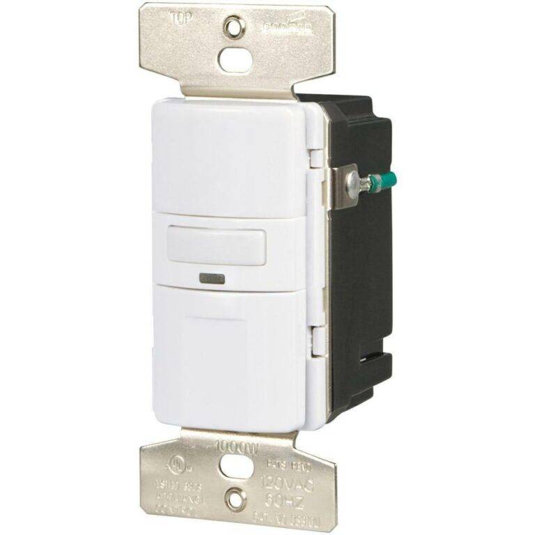 Cooper 1,000 Square Ft. Coverage Infrared Vacancy Sensor Wall Switch VS310U-W