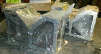 SPI 5" Max Capacity 90° Angle Cast Iron V-Blocks 02662823