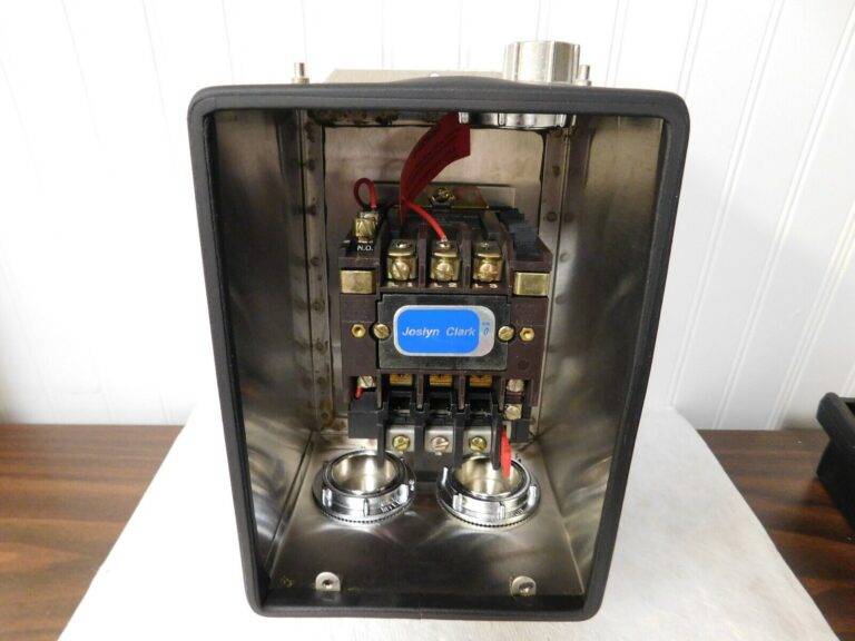 Joslyn Clark NEMA Motor Starters Amperage: 18 NEMA Size: 0 T13WA30-26