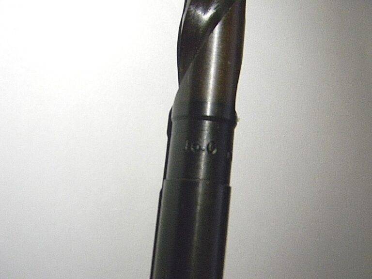 Cleveland 0.6299" 118° Point Spiral Flute HSS Taper Length Drill Bit C08859