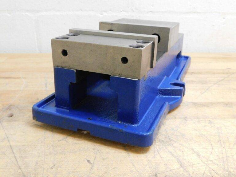 Interstate Horizontal Machine Vise 4" Jaw W 4" Jaw Opening 43137447 INCOMPLETE