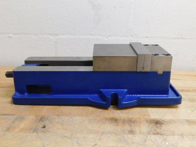 Interstate Horizontal Machine Vise 4" Jaw W 4" Jaw Opening 43137447 INCOMPLETE