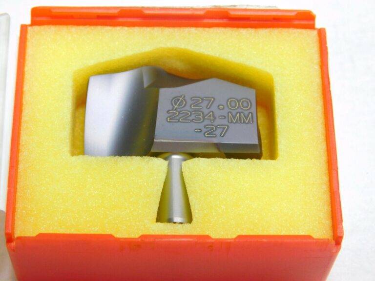 Sandvik Coromant Carbide Drill Tip TiAlN2 27mm ‎142º 870-2700-27-MM 2234 2653662