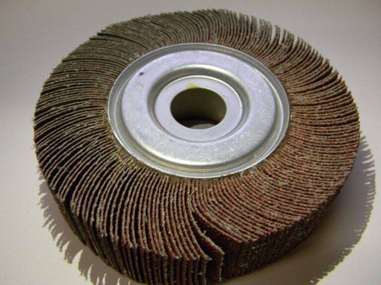 Lamellen Scheibe Flap Wheel 6" x 1-1/2" x 1" 40Grit Aluminum Oxide 324462