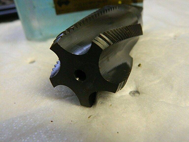 OSG 1 - 11-1/2 NPTF Modified Bottoming Chamfer Spiral FL 5FL Pipe Tap OX Finish