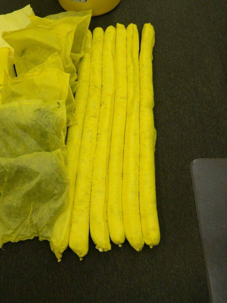 Oil-Dri Spill Kit, Chem/Hazmat, Yellow L90894