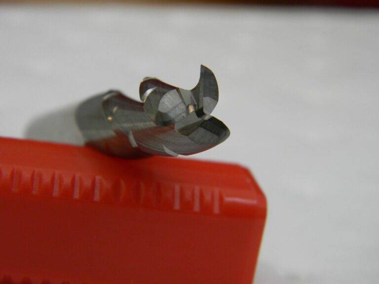 ACCUPRO 3/8″ Diam Solid Carbide Roughing Corner Radius Mill 6504170