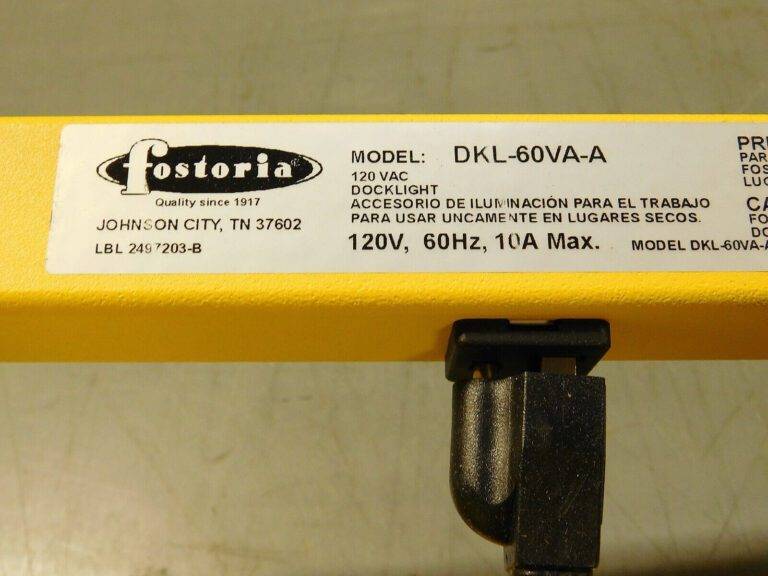FOSTORIA Yellow Dock Light 60" Arm Length 120V W/O BULB DKL-60VA-A