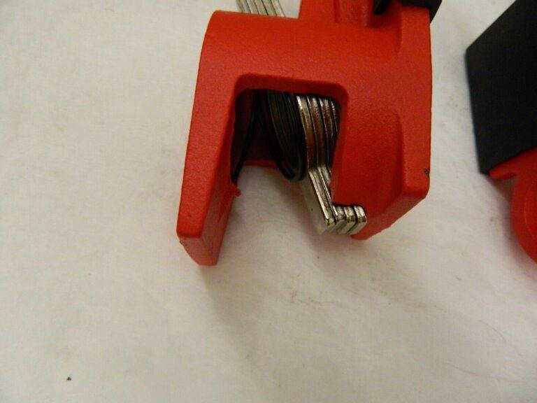 BESSEY set of 2 3/4″ Pipe, 2-3/8″ Throat Depth, Traditional Pipe Clamp PC34-2