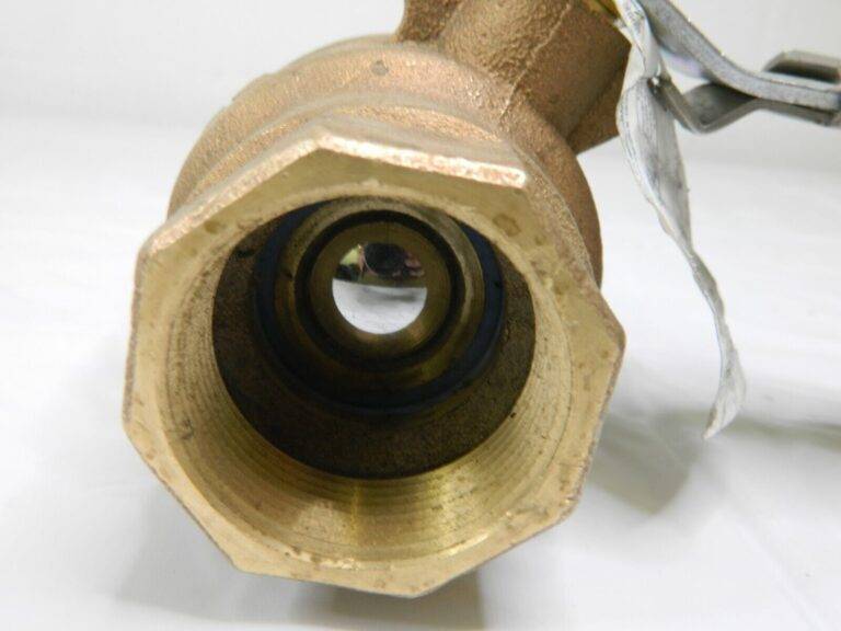 NIBCO Standard Manual Ball Valve: 1-1/2″ Pipe, Full Port FNPT x FNPT NL951LC