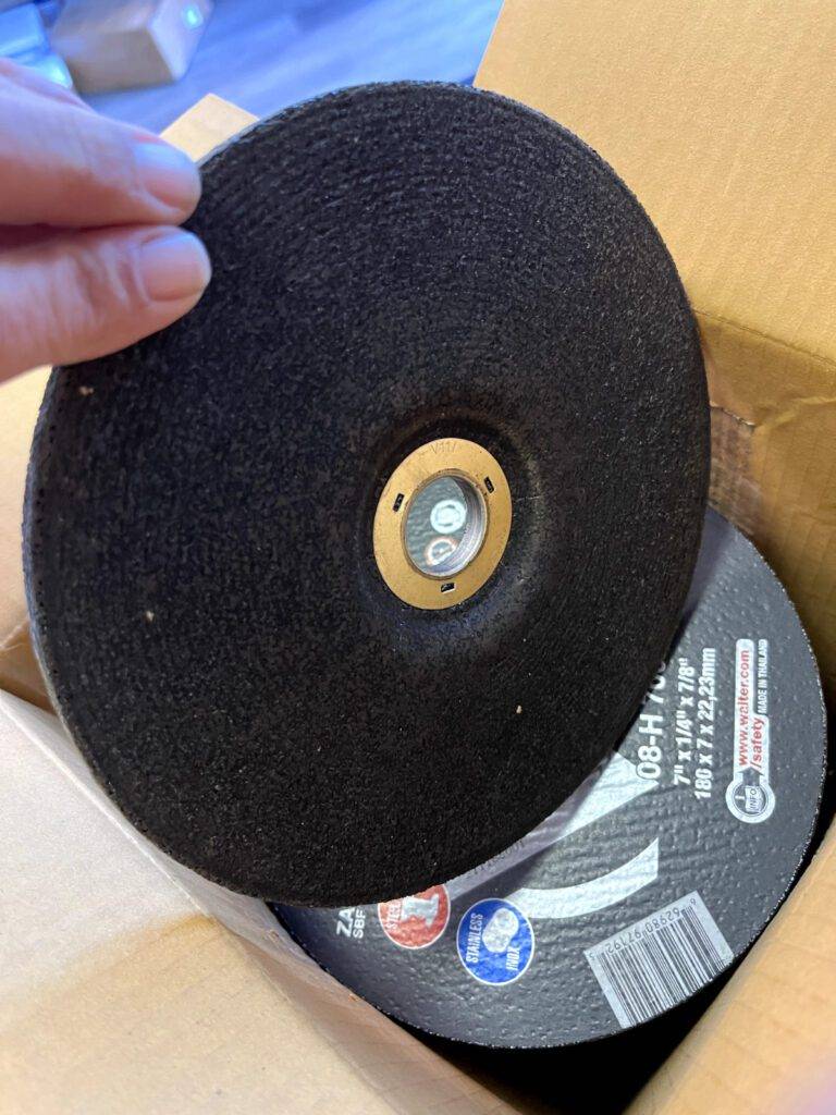 Walter Depressed Center Wheel: Type 27, 7″ Dia, Aluminum Oxide QTY 25