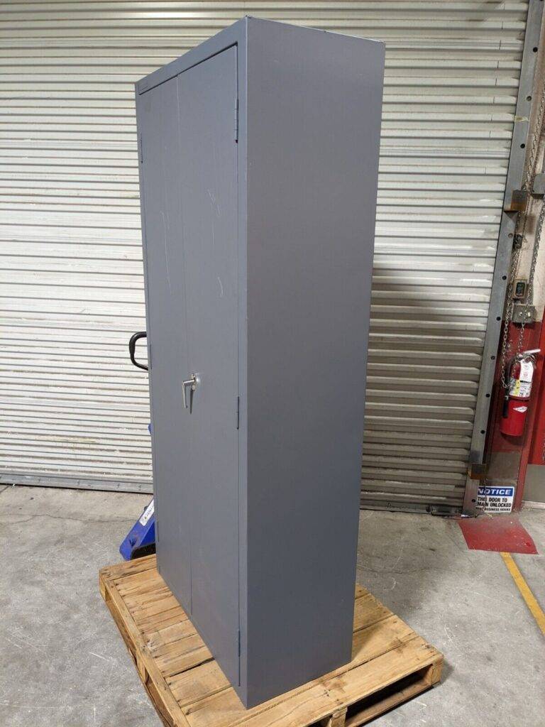 Durham Lockable Storage Cabinet w/ Bins 84" H. x 36" W. x 24" D. 2603-156B-95
