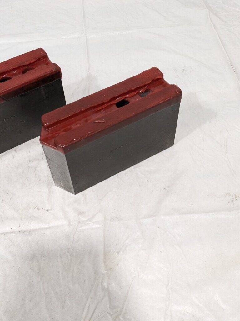 H&R Serrated Soft Jaws 12" & Up Chuck Capacity 1.5mm 60° INCOMPLETE HR112-3-5OP