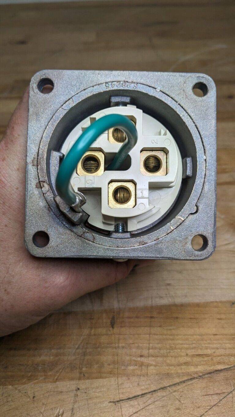 NEW Thomas & Betts Russellstoll 3428-78 Connector 60A 250V/480VAC 3W4P 342878