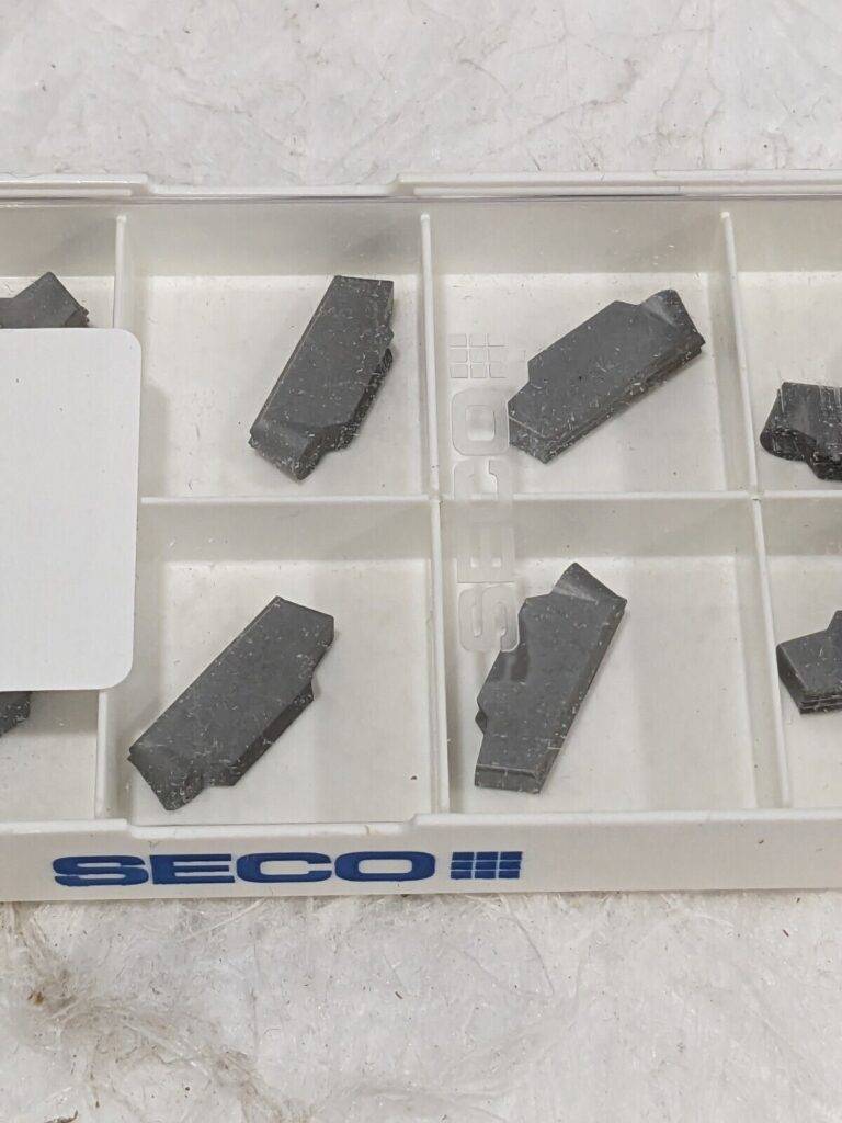 Seco Multi-Directional Turning Insert: LCMR1604M00400MP, 883 Qty 10 00034654