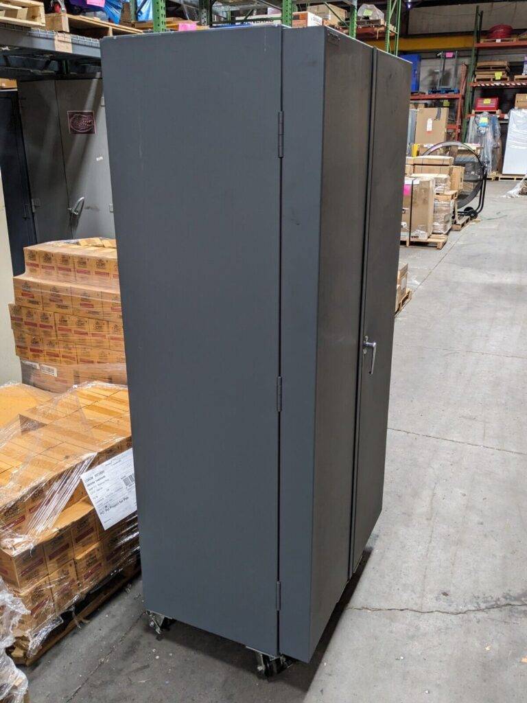 Durham Mobile Storage Cabinet w/ Bins 3-Shelf 76 x 36 x 24 Steel Gray DAMAGED