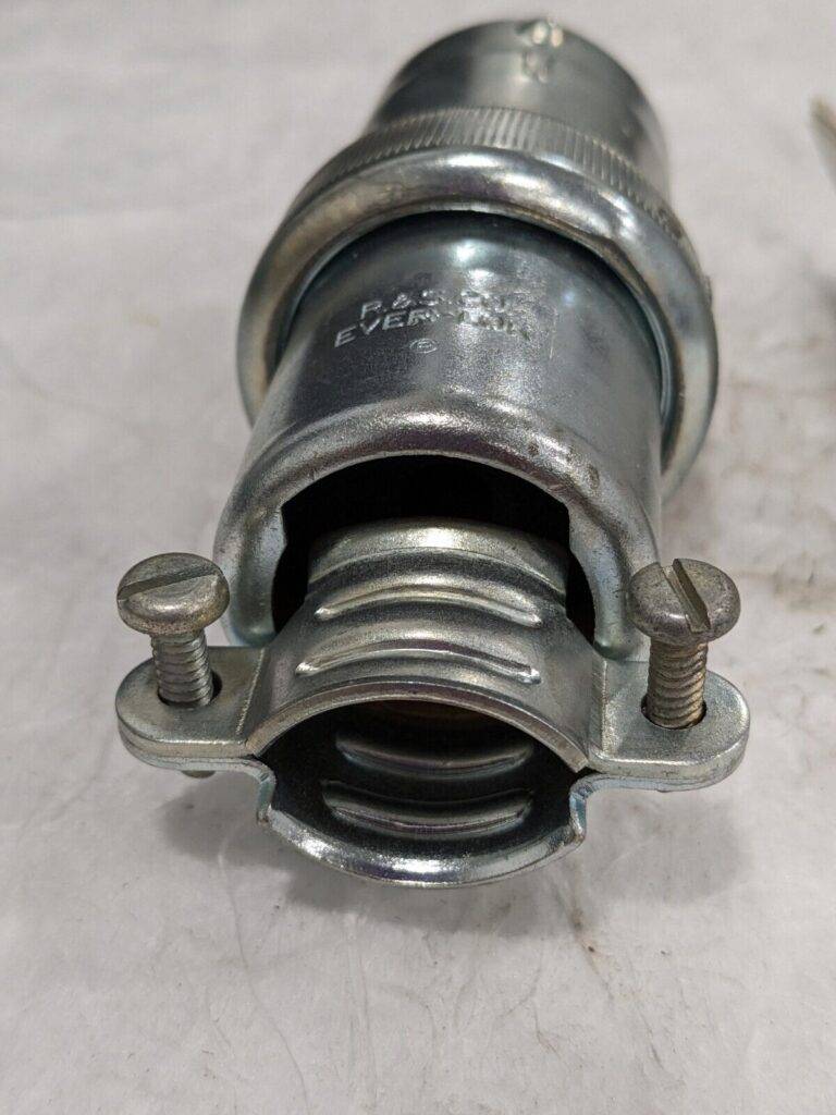 Russellstoll Ever-Lok Clamp Type Male Plug, 50 Amp, 3 Pole 4 Wire, 8314