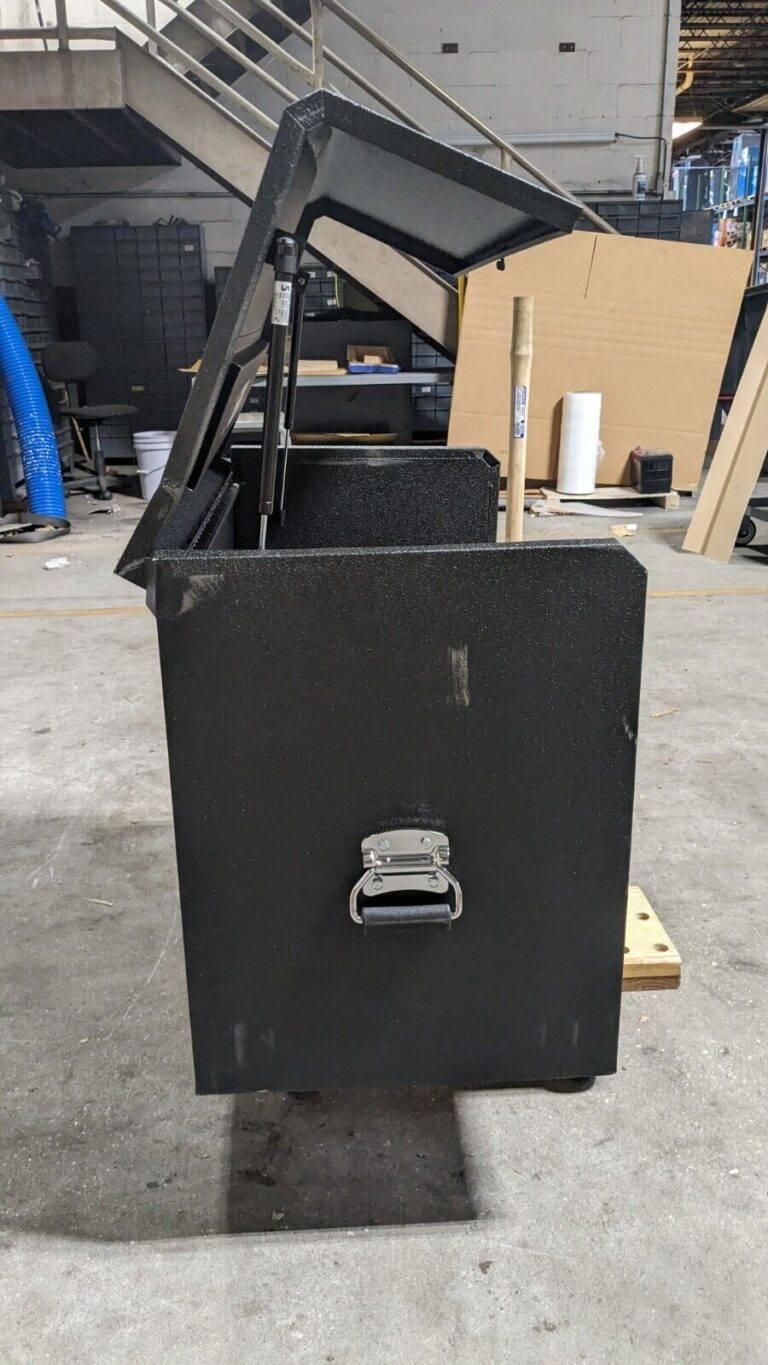 GEARWRENCH 5 Drawer Top Tool Chest 18 x 23 x 36” Steel Black/Orange 83242 Damage