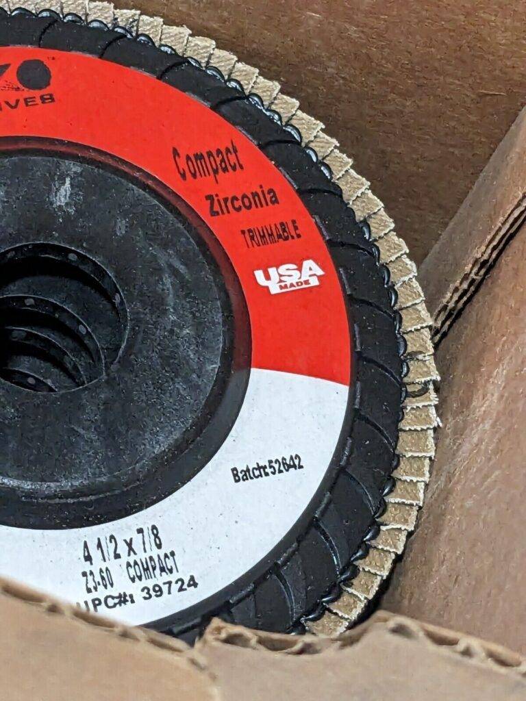 CGW Flap Disc: 4-1/2″ Dia, 7/8″ Hole, 60 Grit, ZA, Type 27 Qty 8 39724
