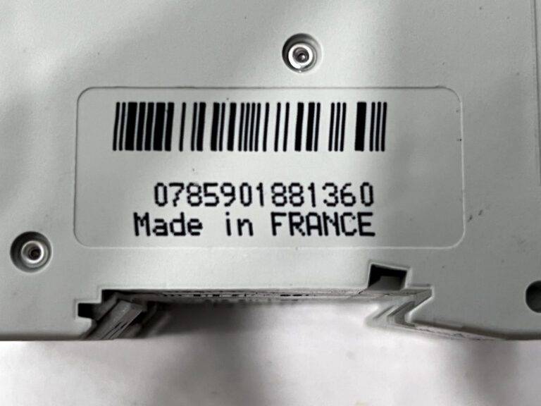 SCHNEIDER ELECTRIC 24537, 8 Amp, 3 Pole, DIN Rail Mount Standard Circuit Breaker