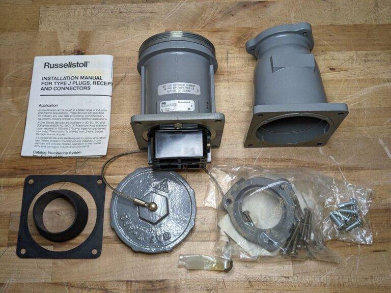 Russellstoll JCS1534D Industrial Connector 150 Amp 250/600 VAC 3-Pole 4-Wire