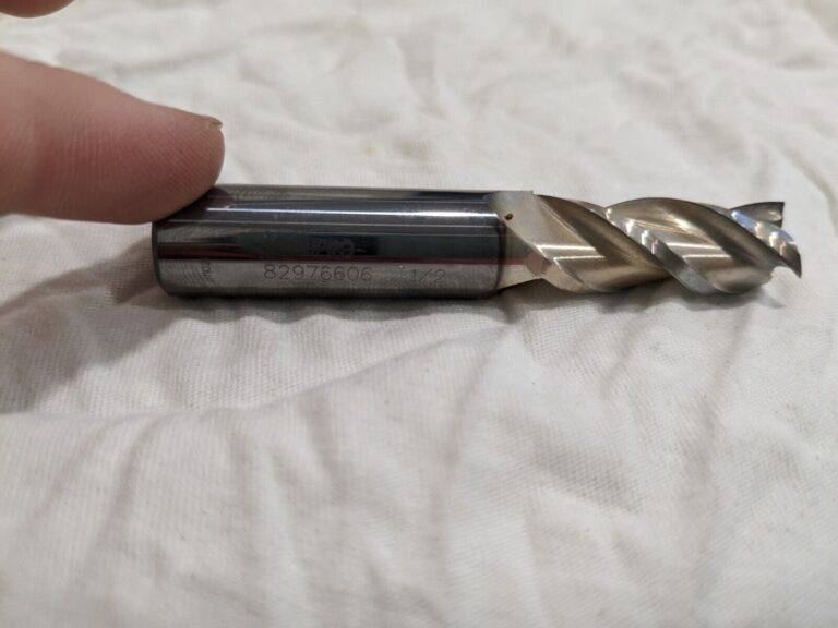ACCUPRO Square End Mill: 1/2" Dia, 1-1/4" LOC, 3 Fl carbide 12179740