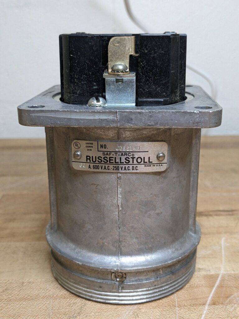 Russellstoll Pin and Sleeve Connector w/ Screw Cap 60 Amp 600 VAC 3-Pole 4-Wire