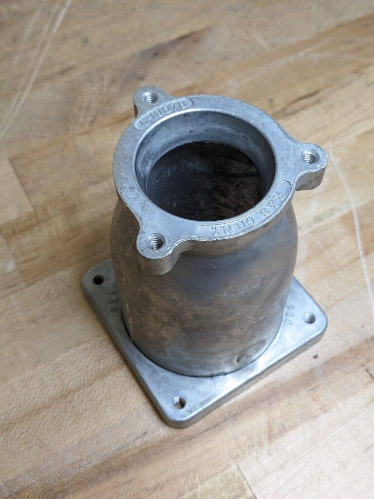 Russellstoll Pin and Sleeve Connector w/ Screw Cap 60 Amp 600 VAC 3-Pole 4-Wire