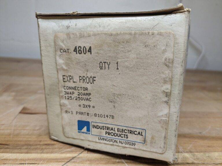 Russellstoll Explosion Proof Connector 20 Amp 250 VAC 3-Pole 4-Wire 4804