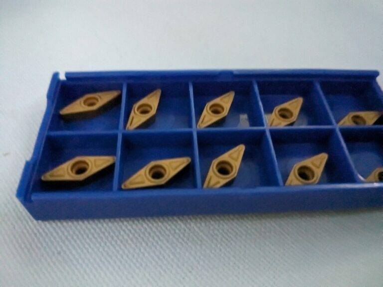 SUMITOMO Turning Insert: VBMT222ESU AC820P, Carbide 19RJWDR