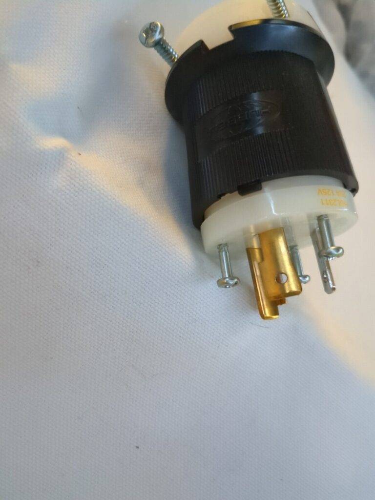 HUBBELL WIRING Locking Inlet: Plug, Industrial, L5-20P, 125V, B&W HBL2311