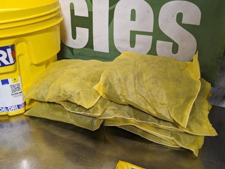 Oil Dri 20 Gallon Hazmat Spill Kit Absorbent Refill Pack L90894