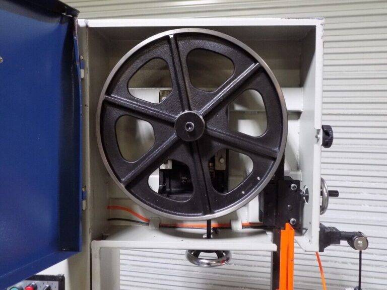 Baileigh Variable Speed Vertical Bandsaw 90 - 1400 FPM 120v 1230389 Damaged