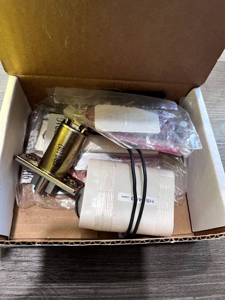 ALARM LOCK Combination Entry with Key Override Lever Lockset for 1-5/8 to 1-7/8