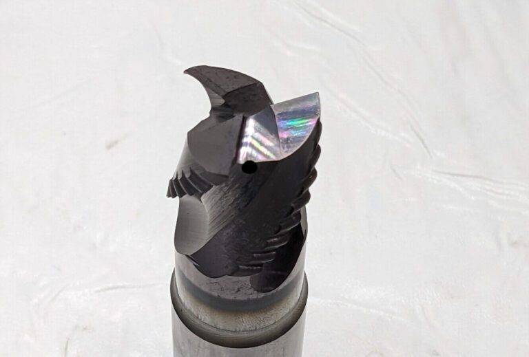 Seco Carbide Roughing End Mill 25 mm Dia 3FL 490V250R050Z3A-MEGA-T 02623925