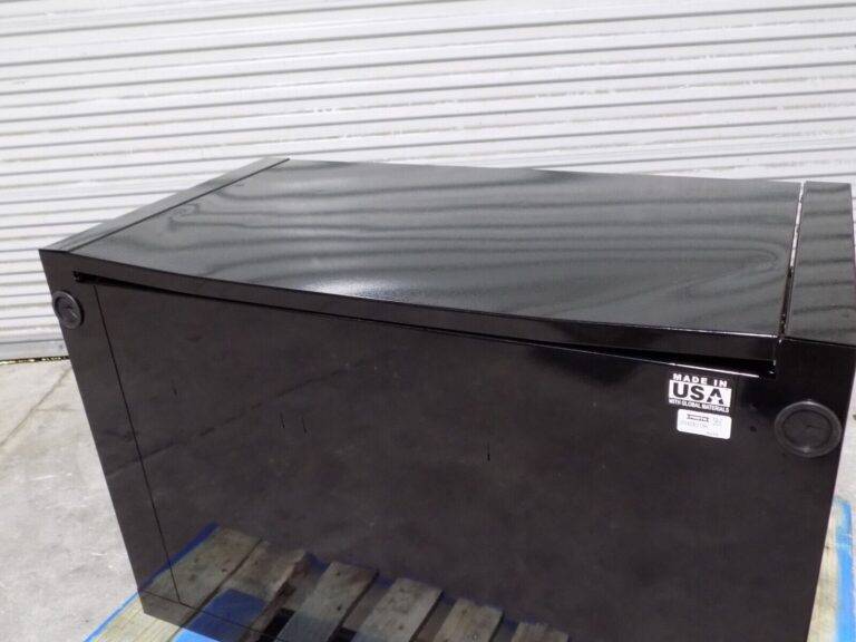 Proto Double Bank Top Chest Tool Box 12 Drawers 42 x 22 x 27 Damaged