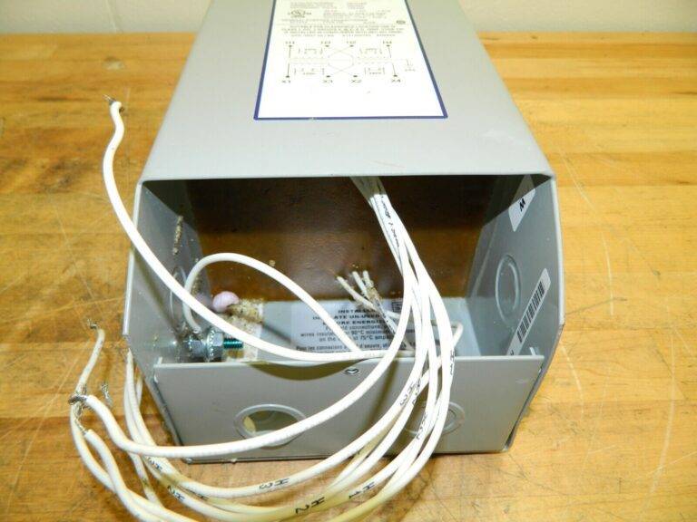 Hevi-Duty 1 Phase 240-480 Volt Input 120/240 Output General Transformer HS1F1BS