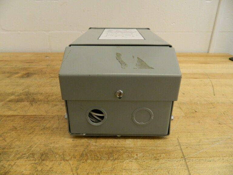 Hevi-Duty 1 Phase 240-480 Volt Input 120/240 Output General Transformer HS1F1BS