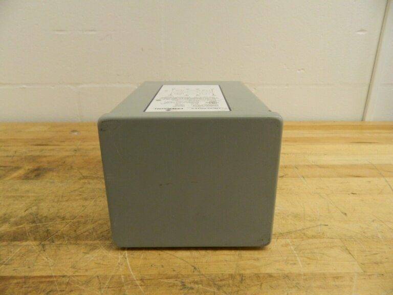 Hevi-Duty 1 Phase 240-480 Volt Input 120/240 Output General Transformer HS1F1BS