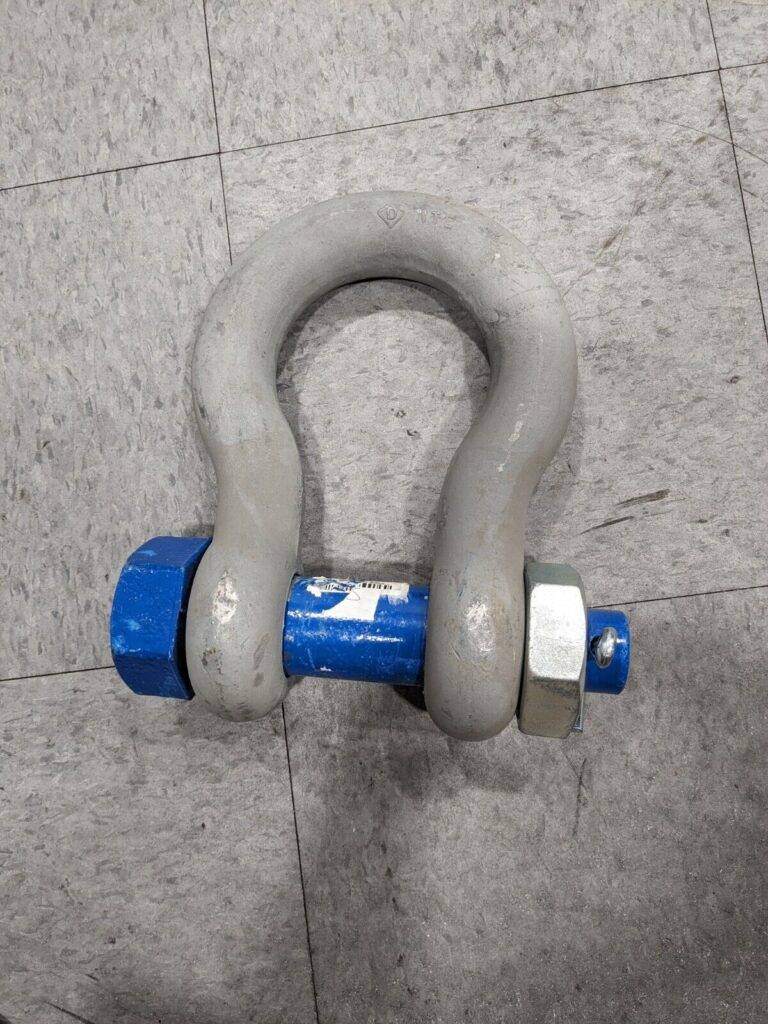 Campbell 1-3/4" ANCHOR SHACKLE,BOLT TYPE,H/G 5392835