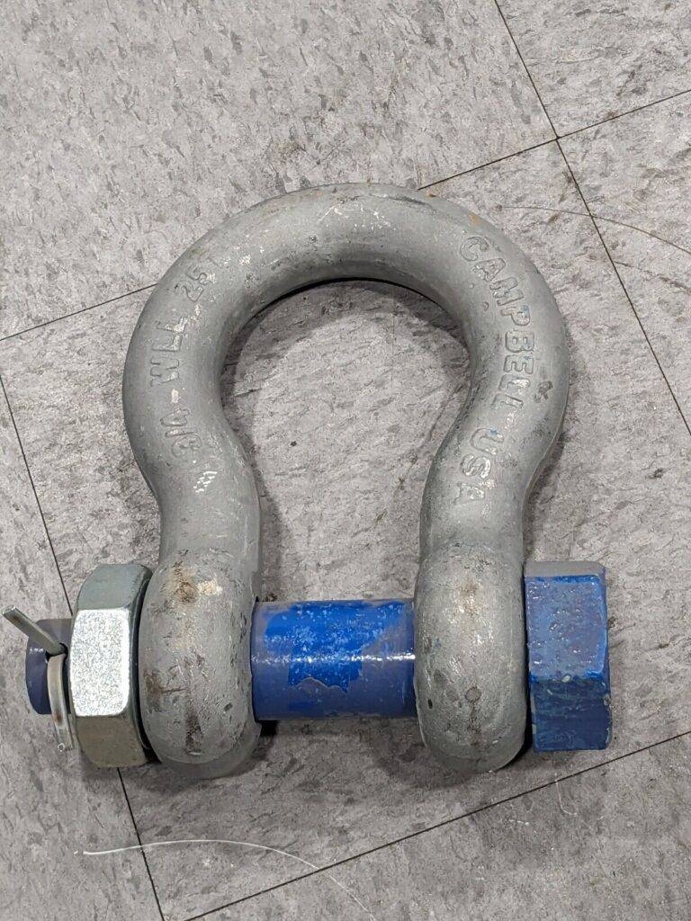 Campbell 1-3/4" ANCHOR SHACKLE,BOLT TYPE,H/G 5392835
