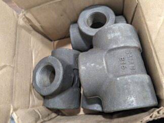 Pro Black Pipe 4pk Tee Size 1-1/4 Class 3,000 Forged Carbon Steel 1MMY3