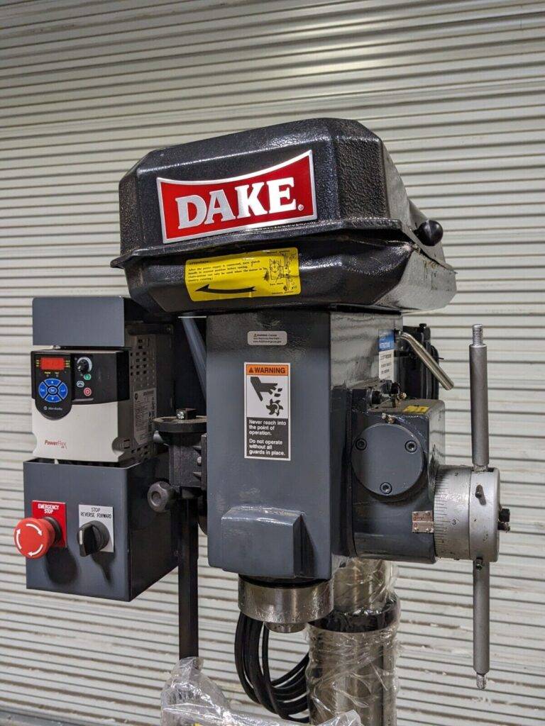 Dake Floor Drill Press 18" Swing 3MT 68 - 1380 RPM 1.5 HP 110v 977701V Damage